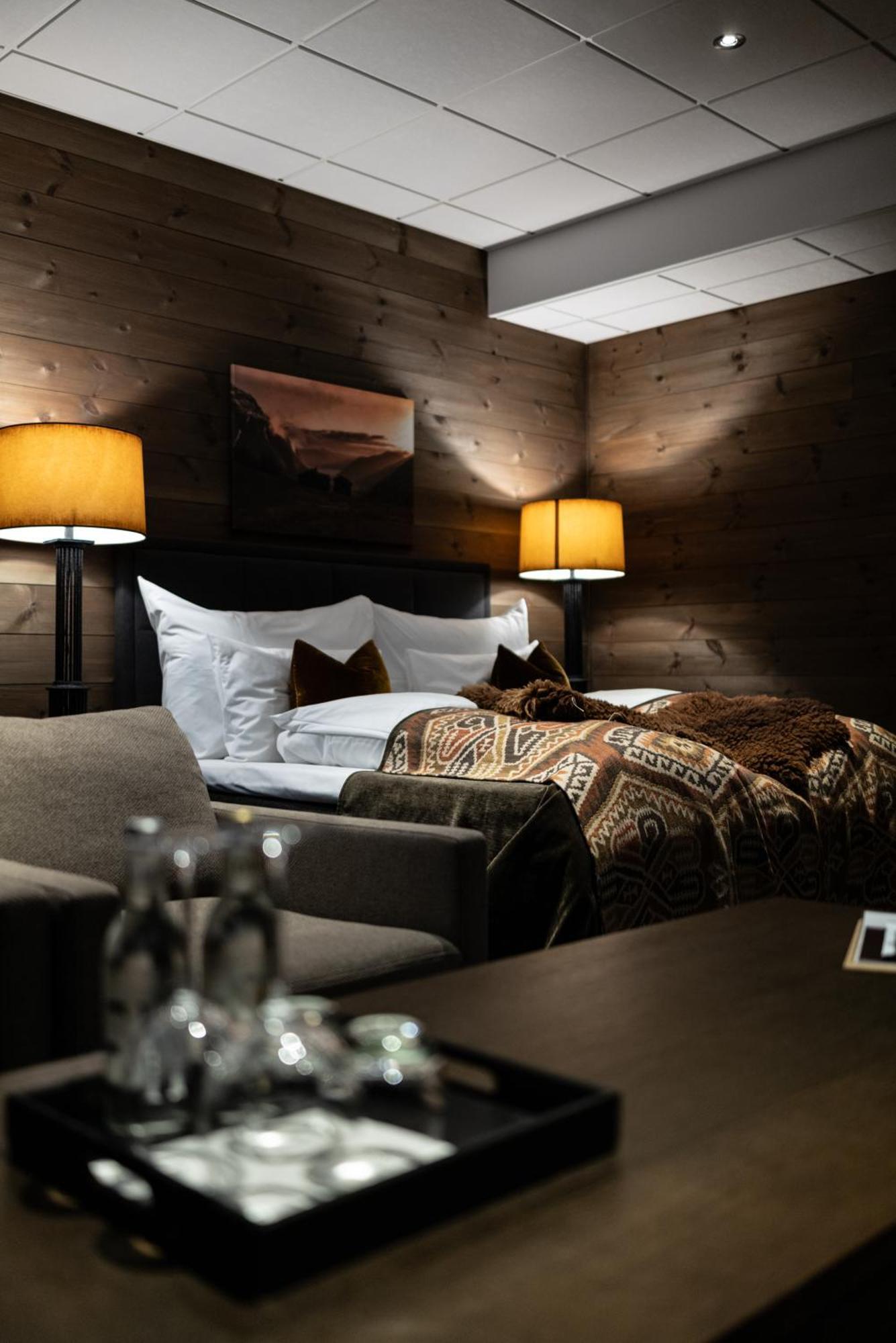 Blatind Boutique Hotel Stordal Exterior photo