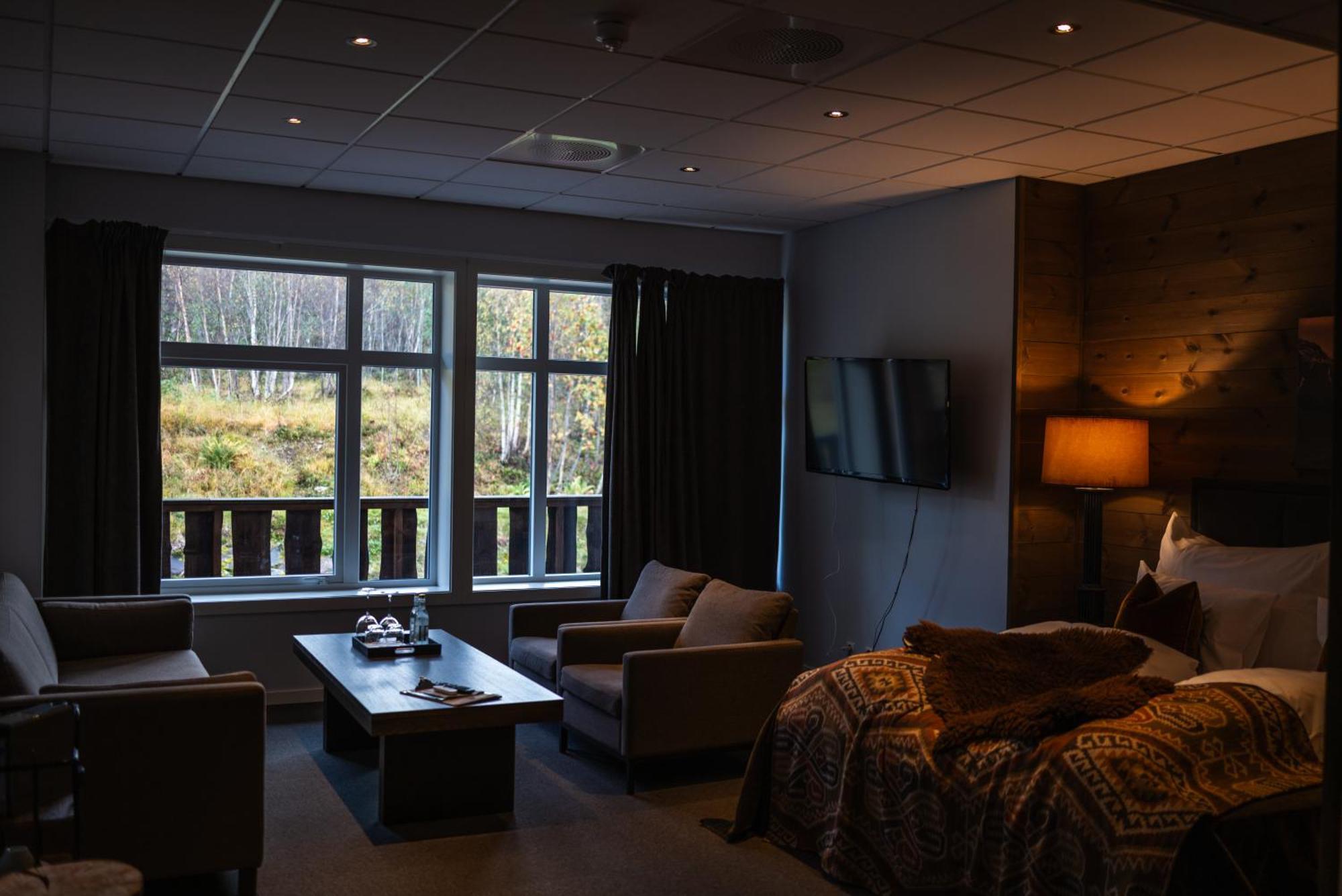Blatind Boutique Hotel Stordal Exterior photo